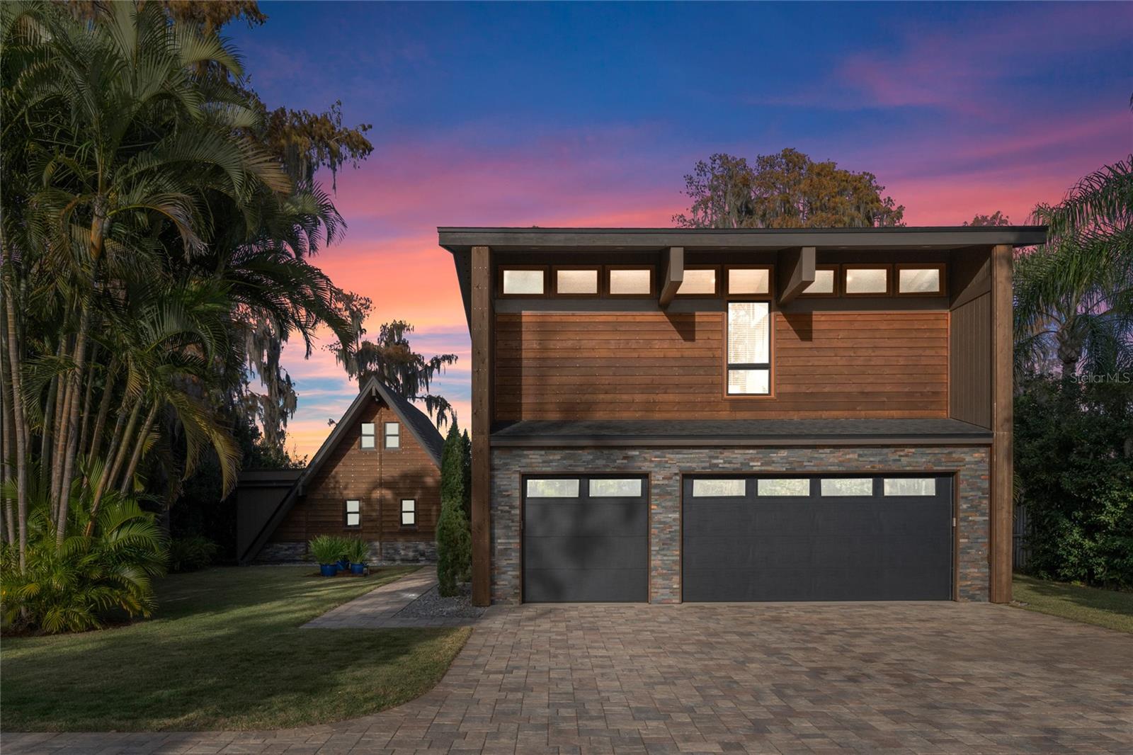 CYPRESS SHORES - Residential