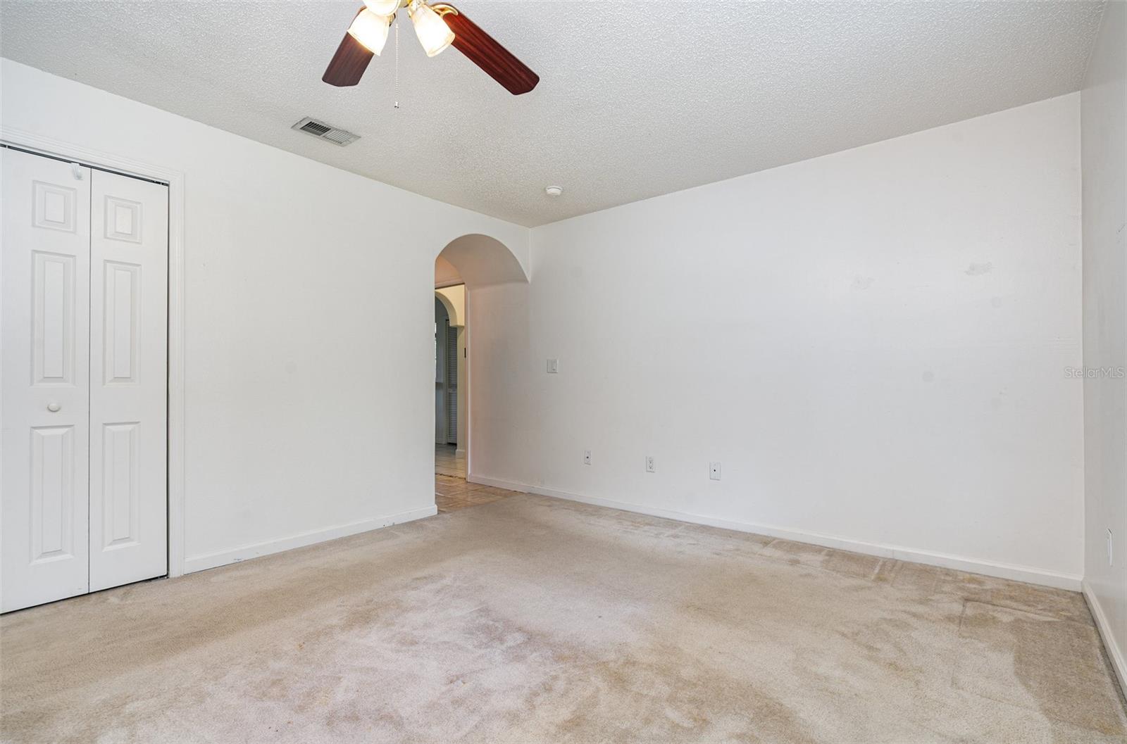 PARKWAY GARDENS UNIT 01 - Residential