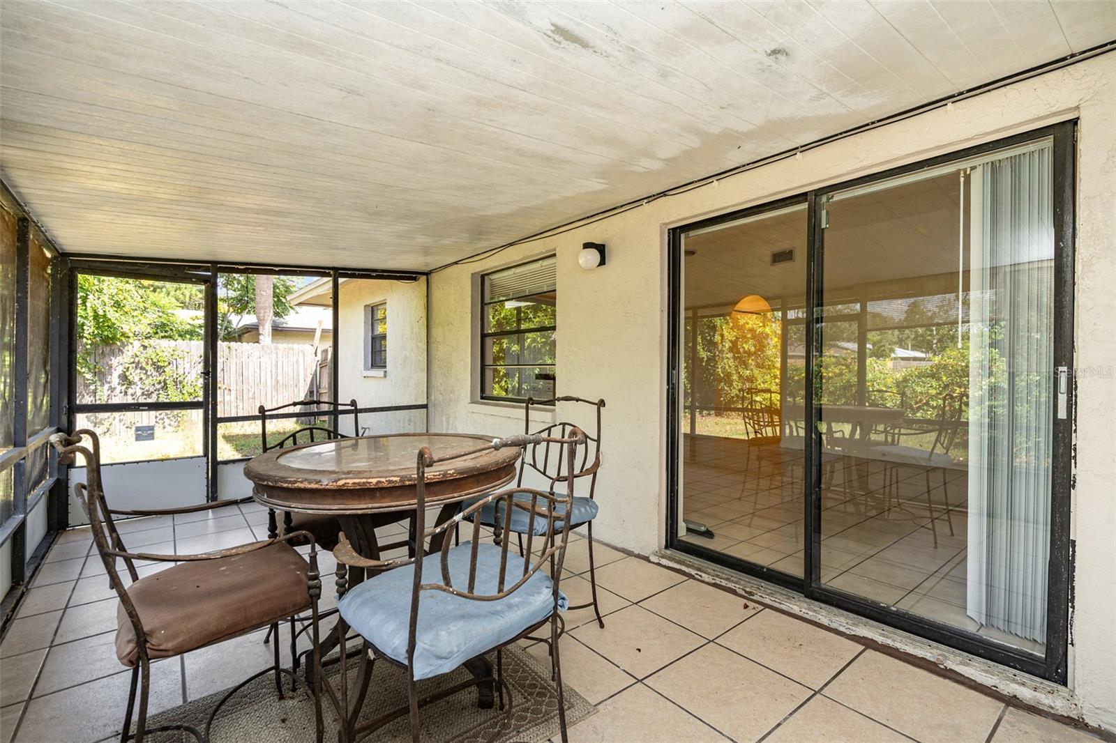 PARKWAY GARDENS UNIT 01 - Residential