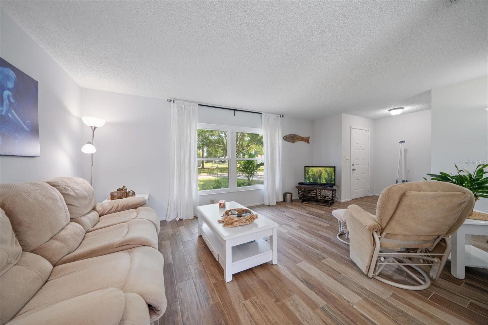 3600 FAIRWAY FOREST CIRCLE