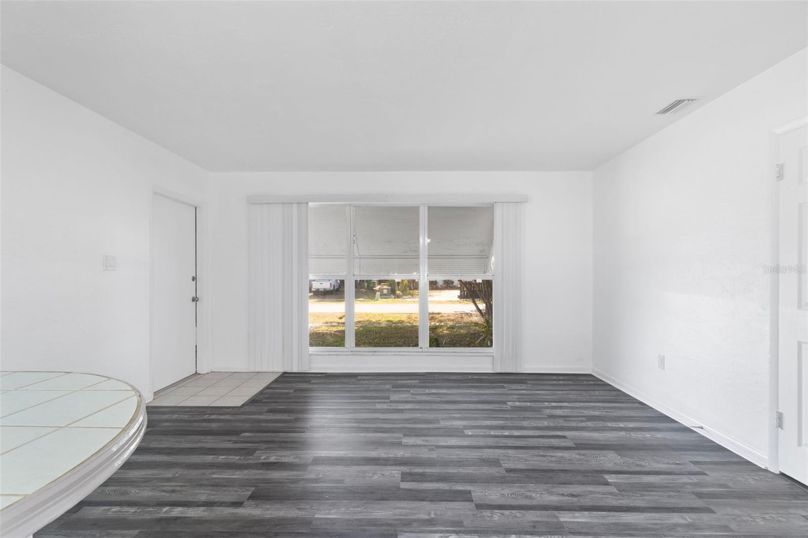 22278 AUGUSTA AVENUE