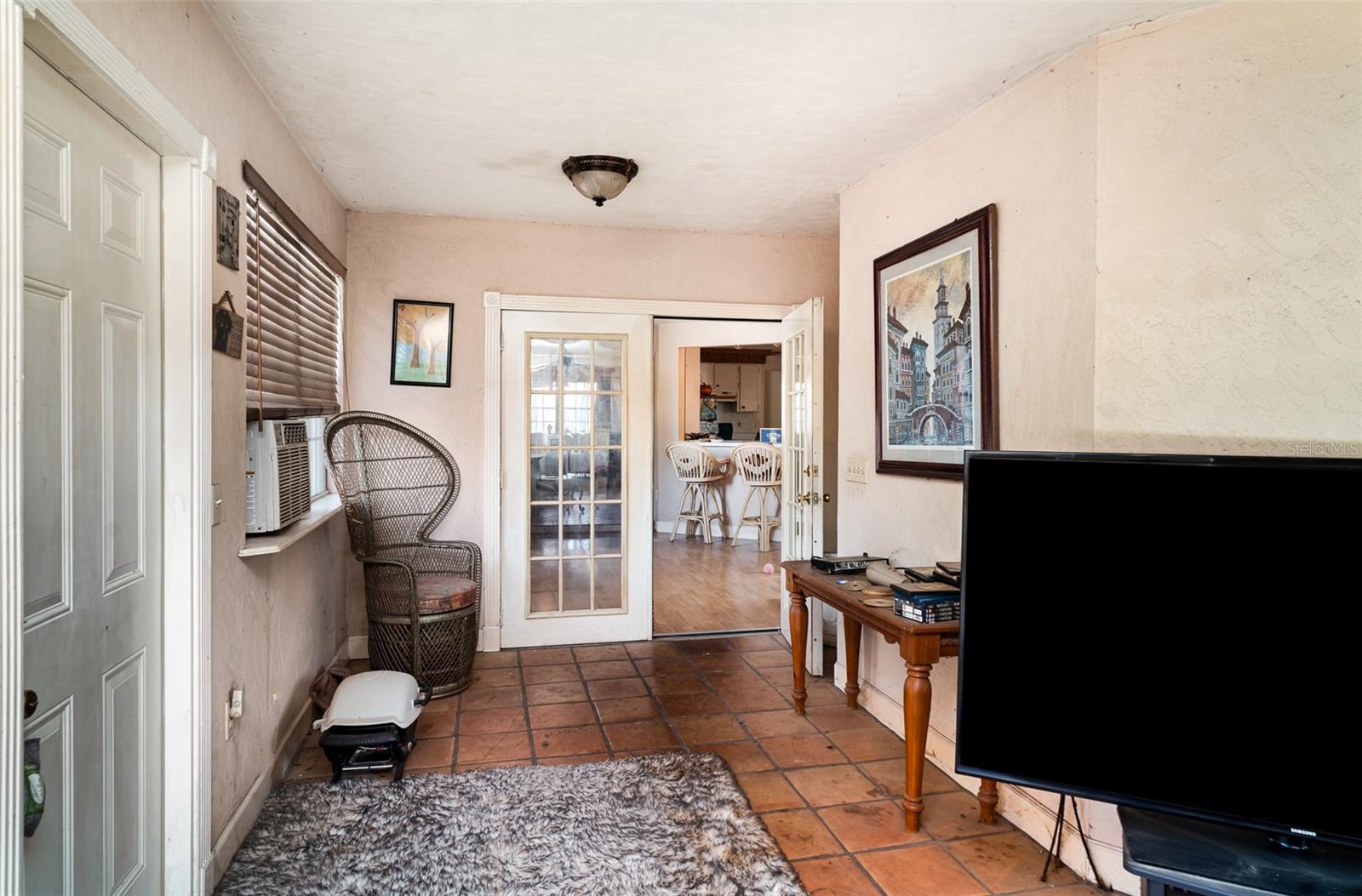 504 CASAS BONITAS DRIVE