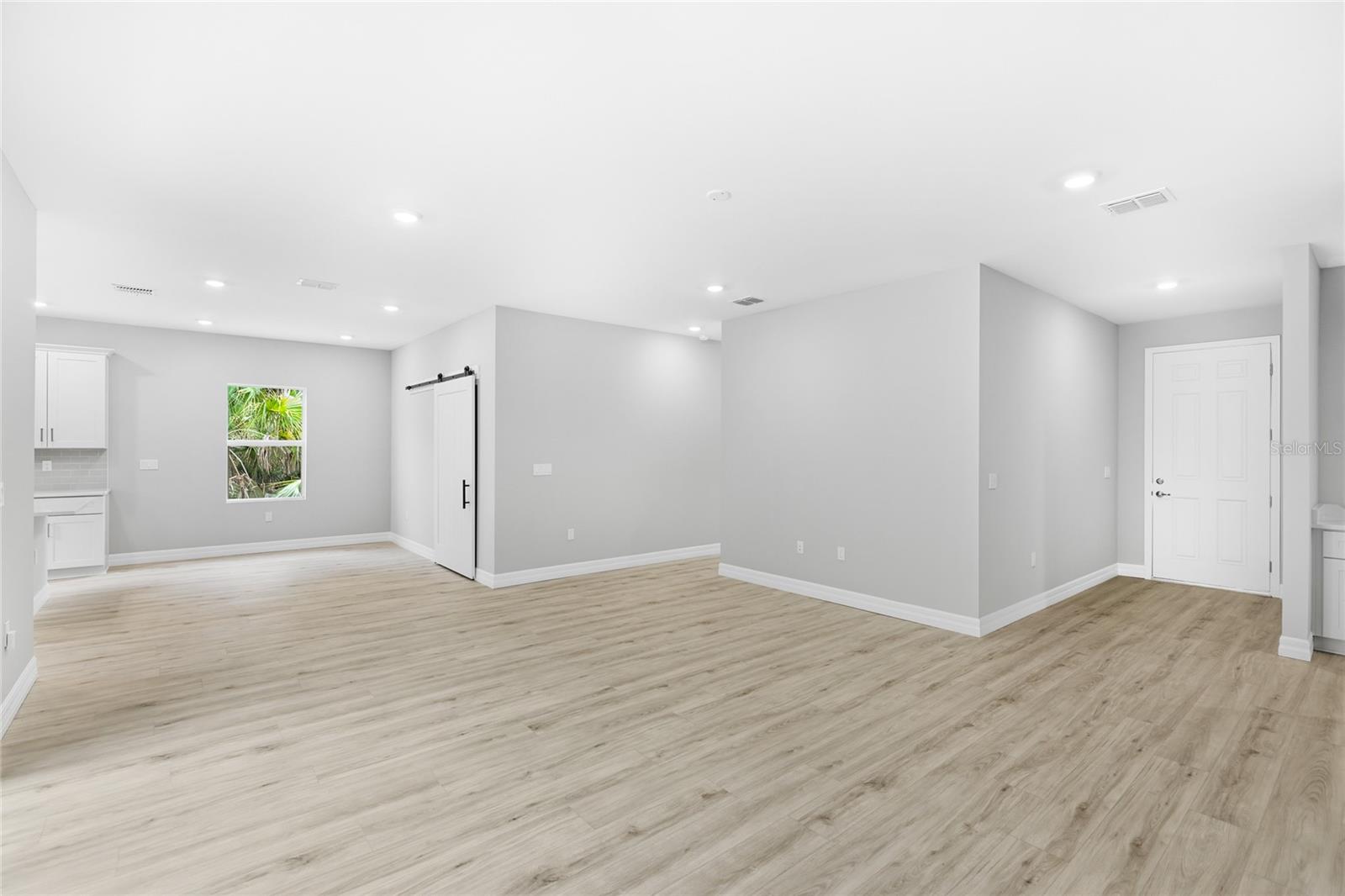 PORT CHARLOTTE SUB 24 - Residential