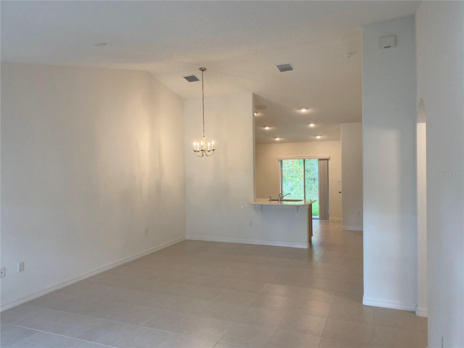 BELLE TERRE - Residential Lease