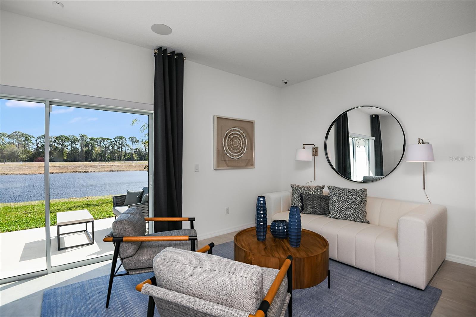 THE TOWNS AT FIRETHORN - Residential