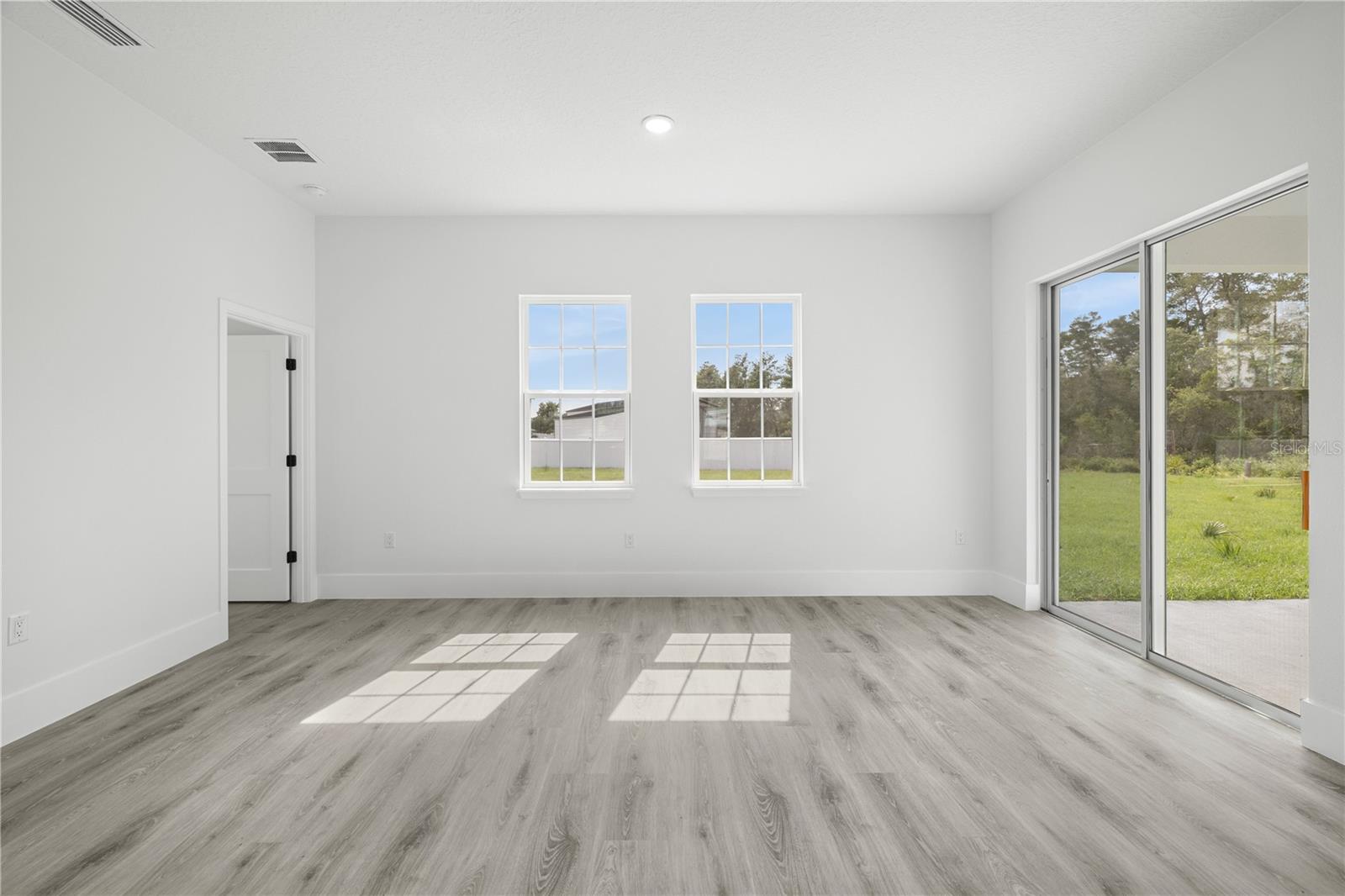 MARION OAKS UN SIX - Residential