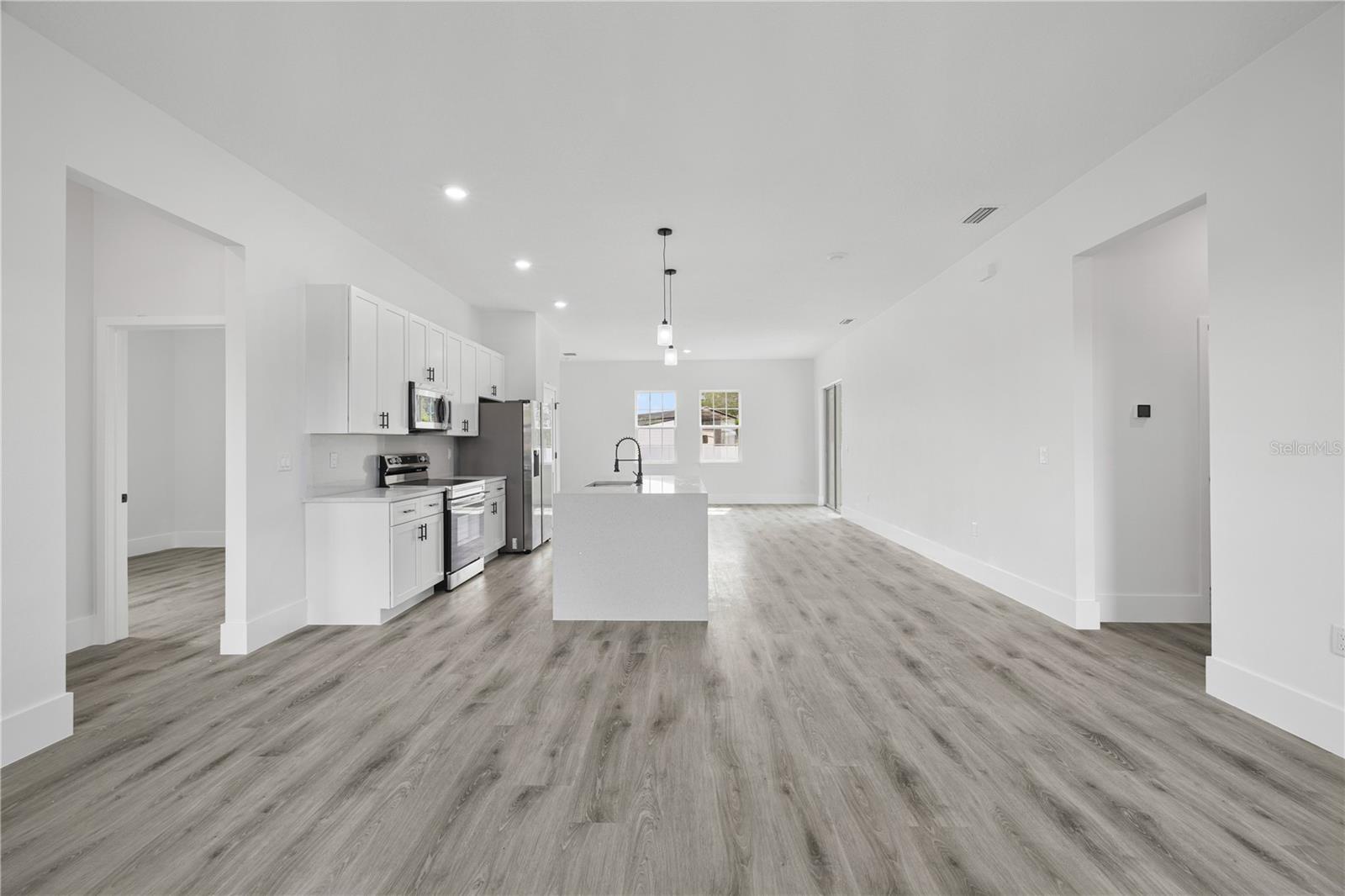 MARION OAKS UN SIX - Residential