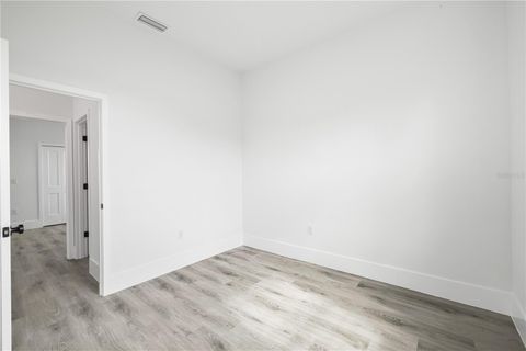 Tiny photo for 17566 SW 36th Avenue Road, Ocala, FL 34473 (MLS # O6406277)
