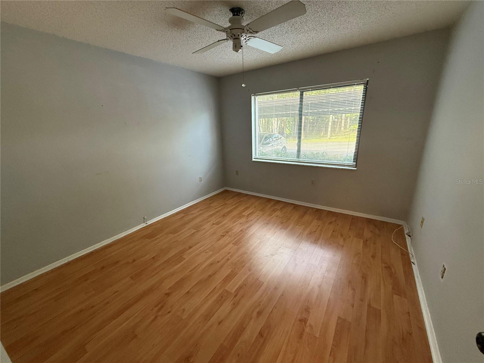 YORKTOWN AT BEACON PLACE - Residential