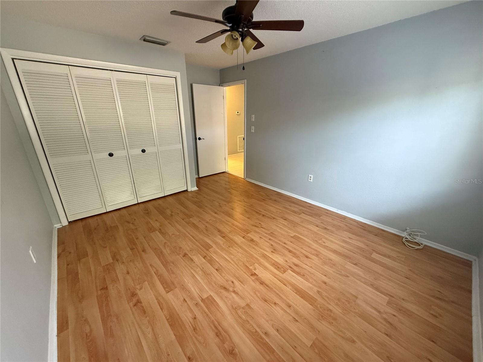 YORKTOWN AT BEACON PLACE - Residential