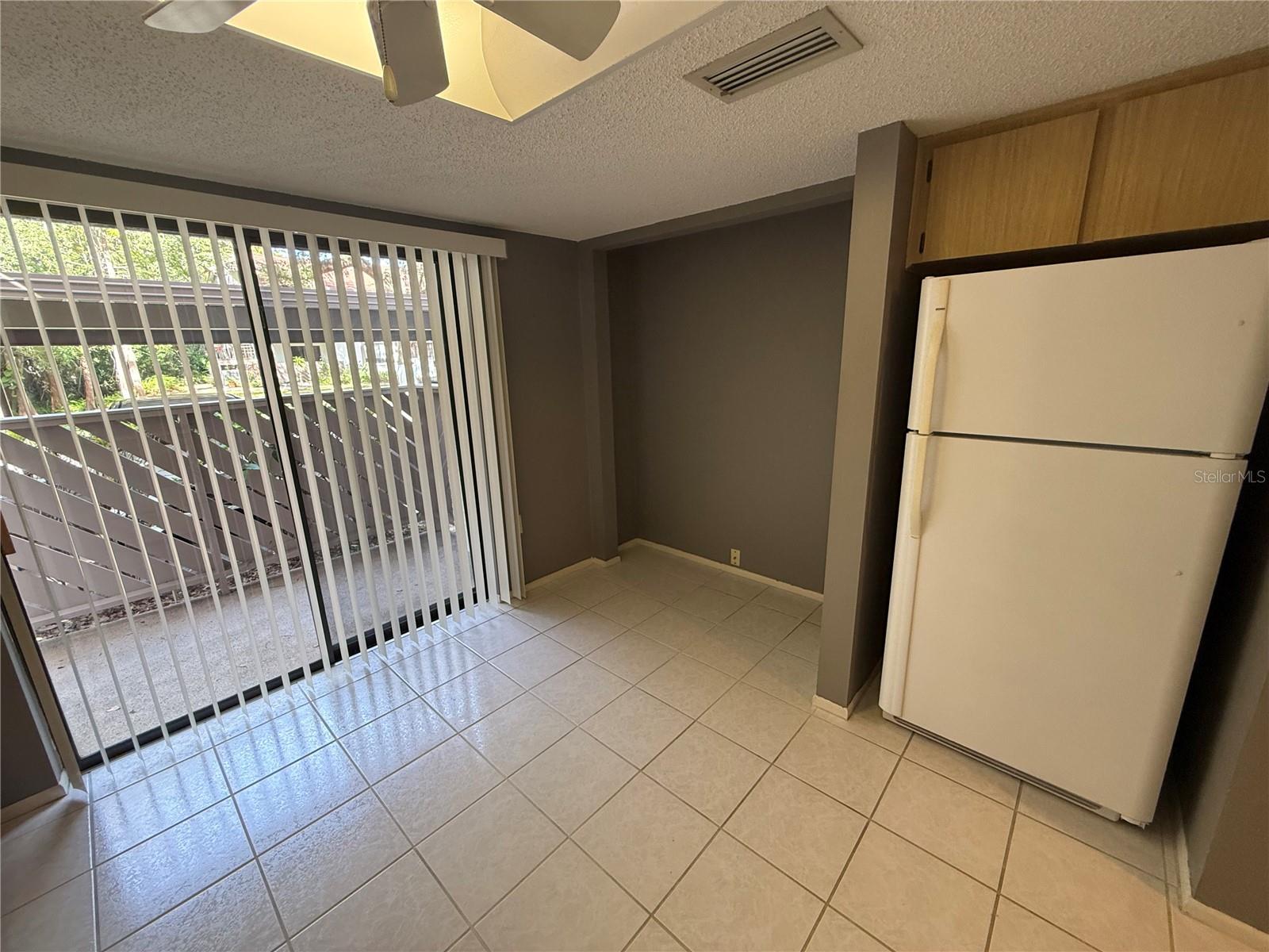 YORKTOWN AT BEACON PLACE - Residential