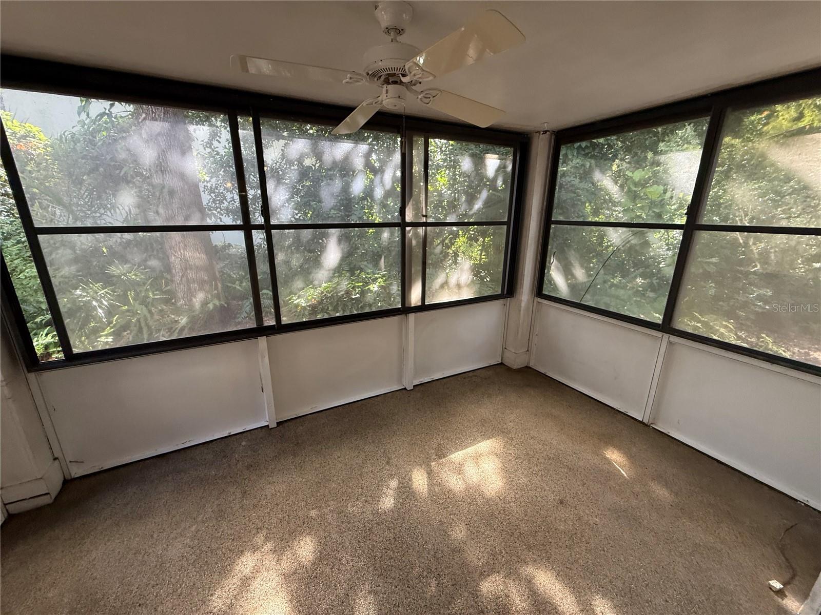 YORKTOWN AT BEACON PLACE - Residential