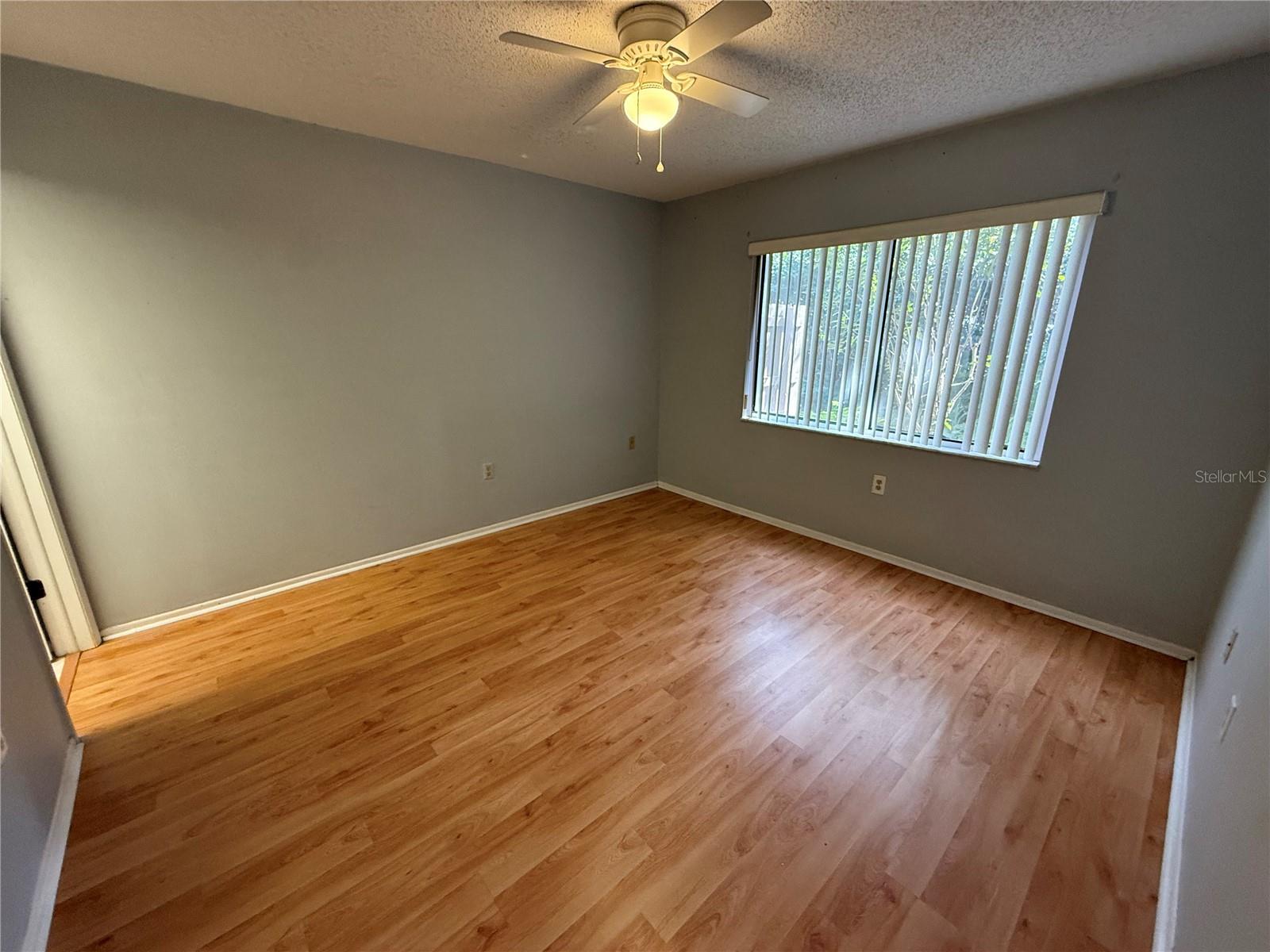 YORKTOWN AT BEACON PLACE - Residential