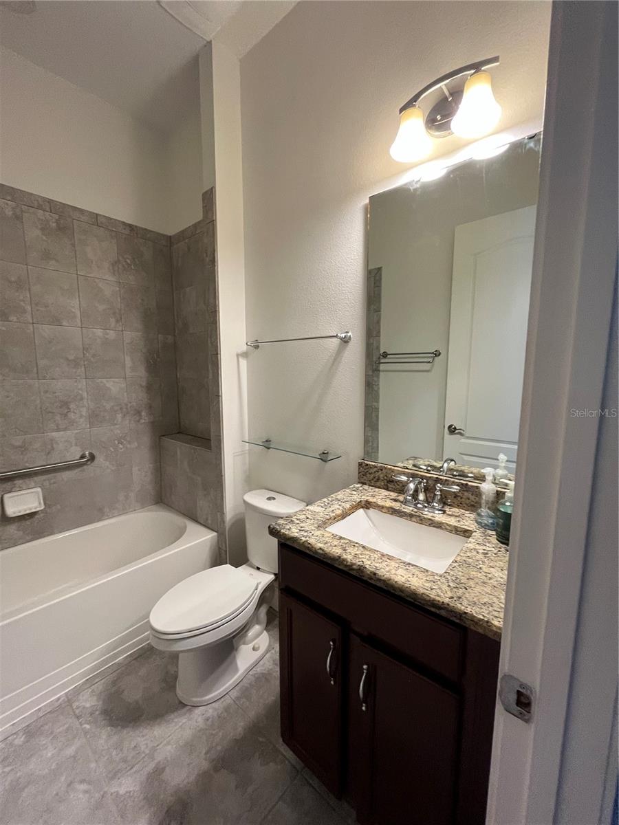 TWIN LAKES PH 1 - Residential