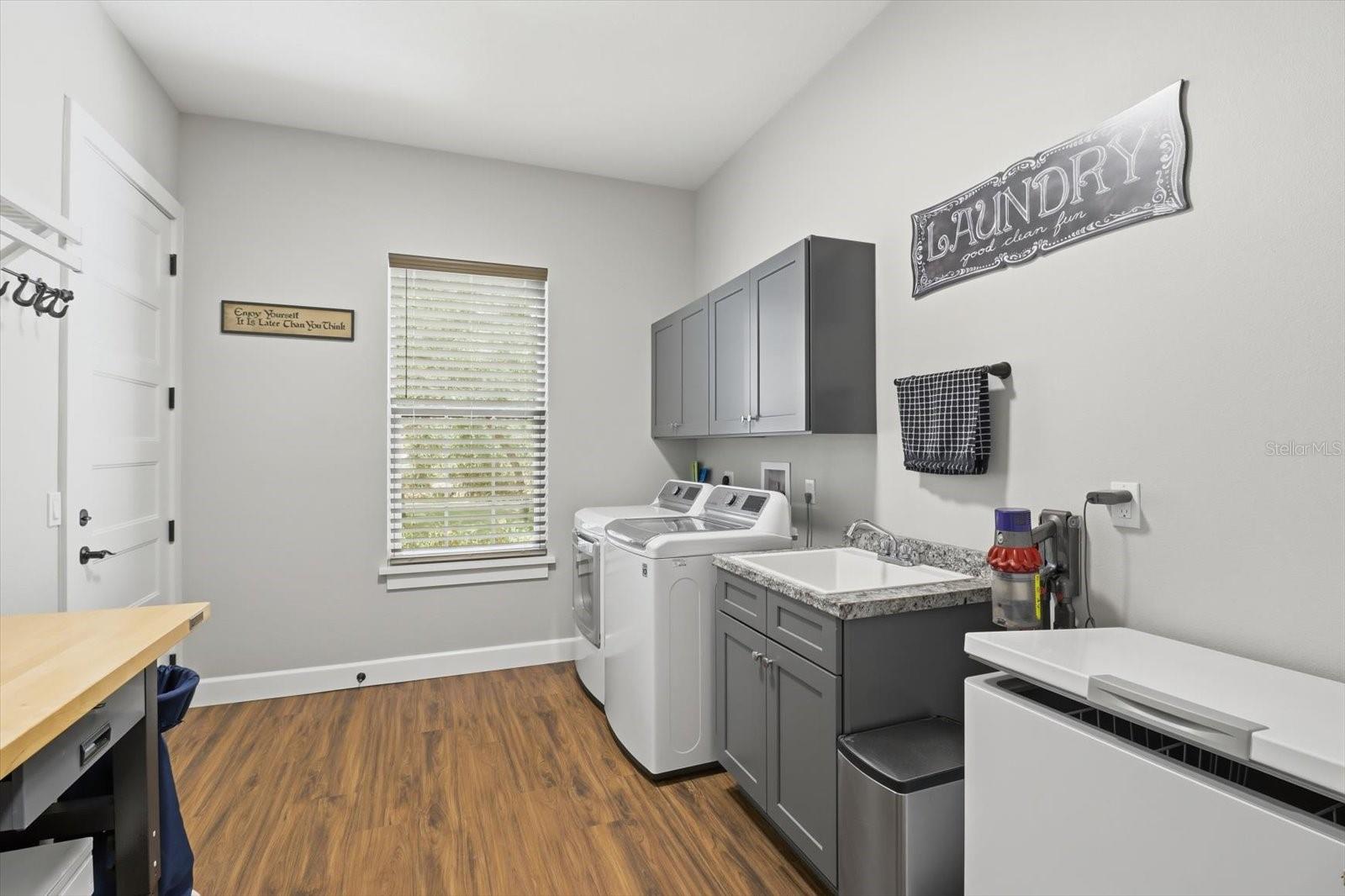 PINE RIDGE UNIT 01 - Residential