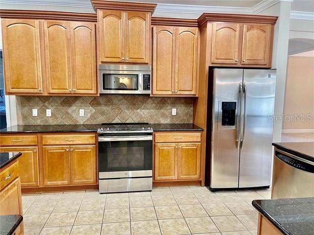 ASBEL CRK PH 2 - Residential Lease