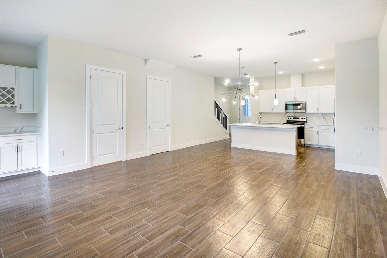 BRENTWOOD LANDING - Residential Lease