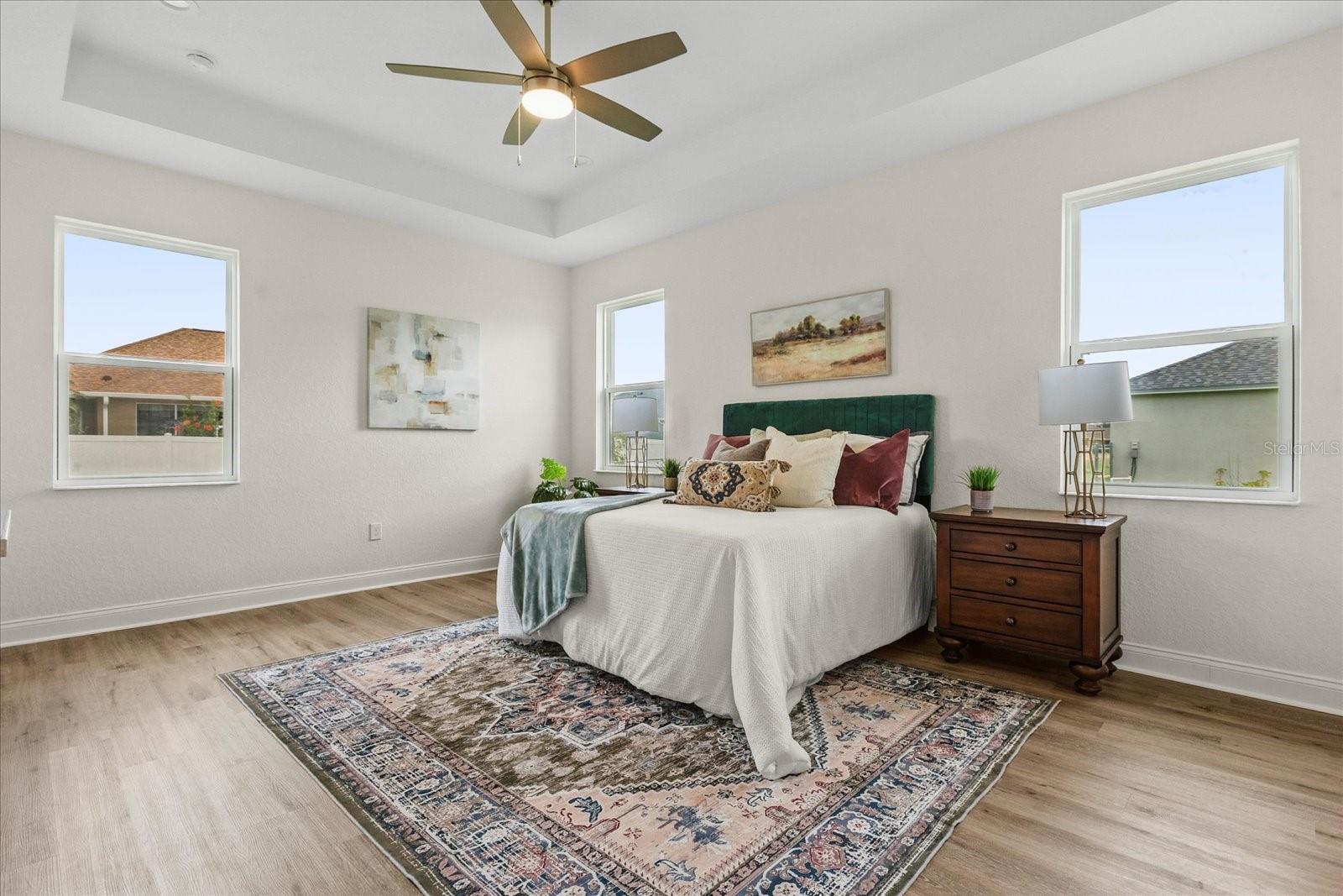 SUN N LAKE - Residential