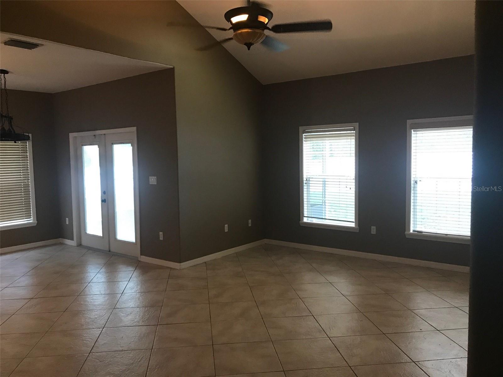 CHENEY HIGHLANDS THIRD ADD - Residential Lease