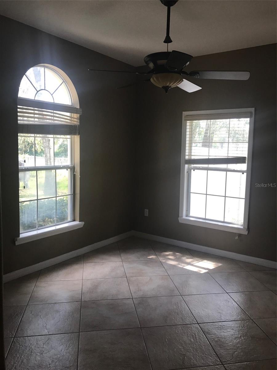 CHENEY HIGHLANDS THIRD ADD - Residential Lease