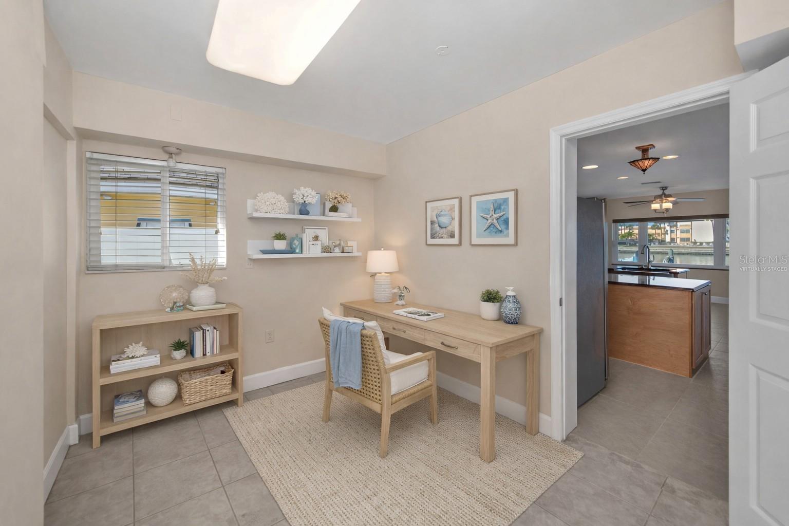 PASADENA SHORES - Residential