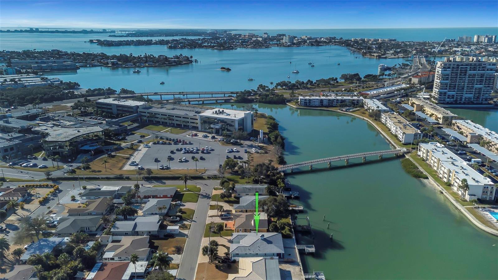 PASADENA SHORES - Residential