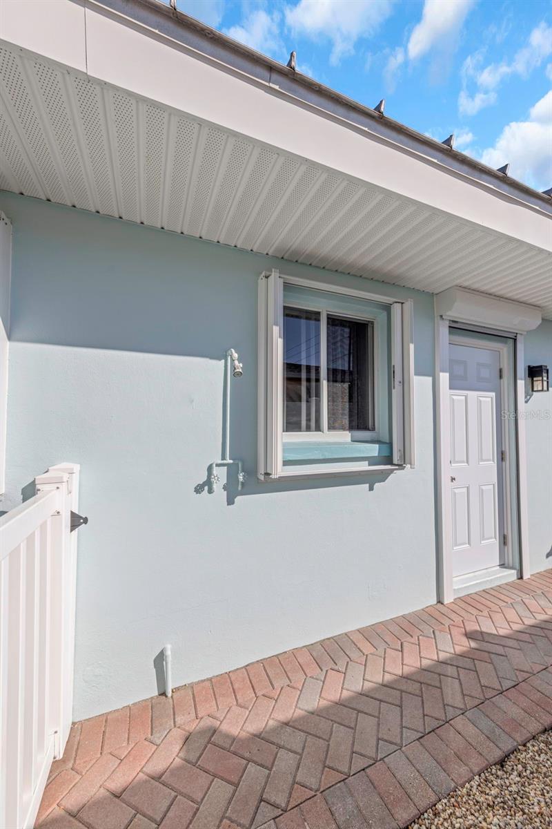 PASADENA SHORES - Residential