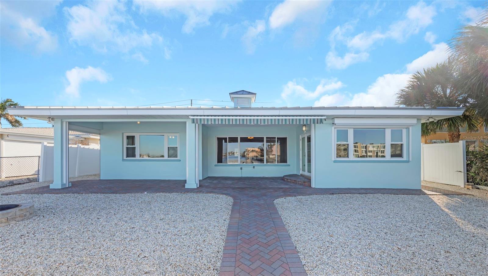 PASADENA SHORES - Residential