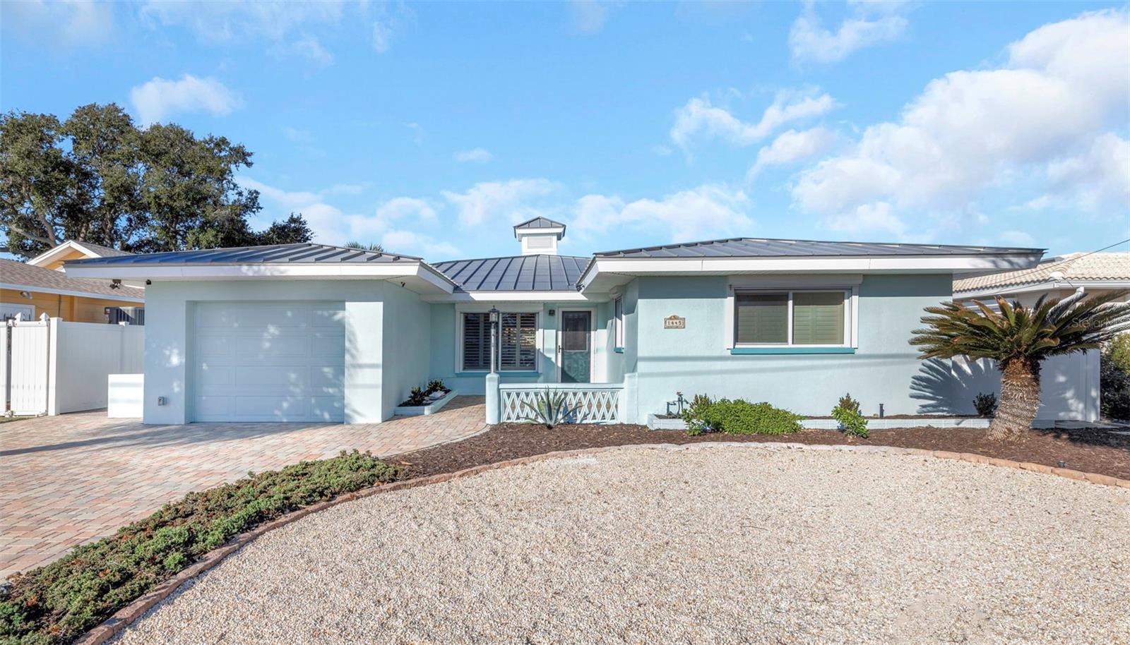 PASADENA SHORES - Residential