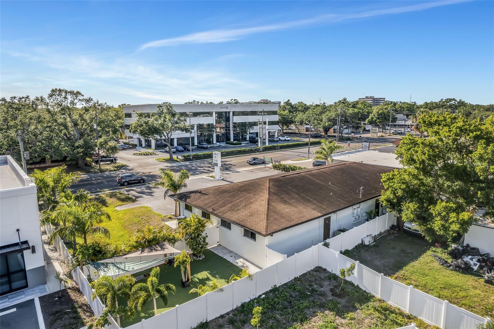 PRINCESS PARK 1 - Commercial Sale