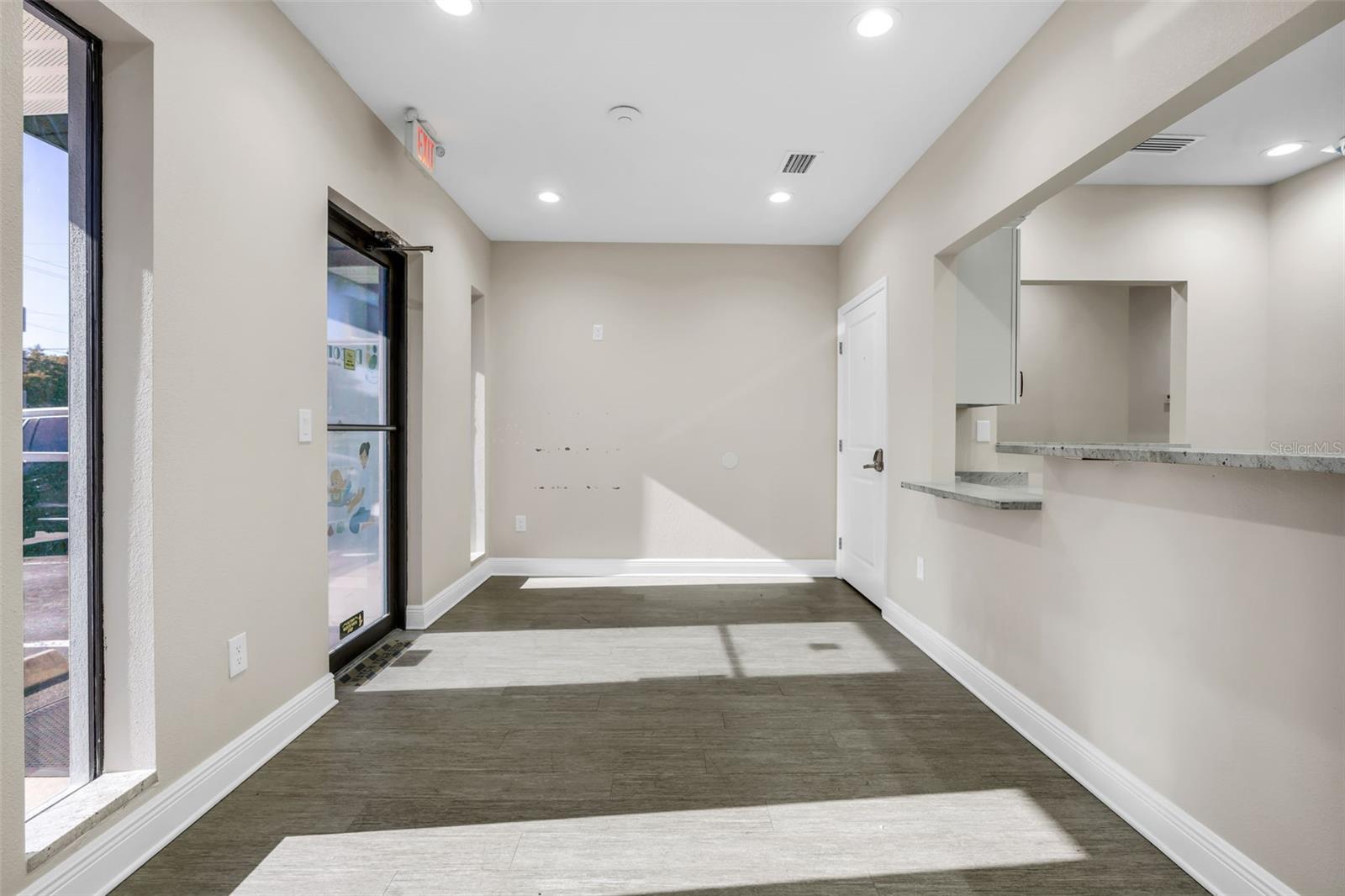 PRINCESS PARK 1 - Commercial Sale