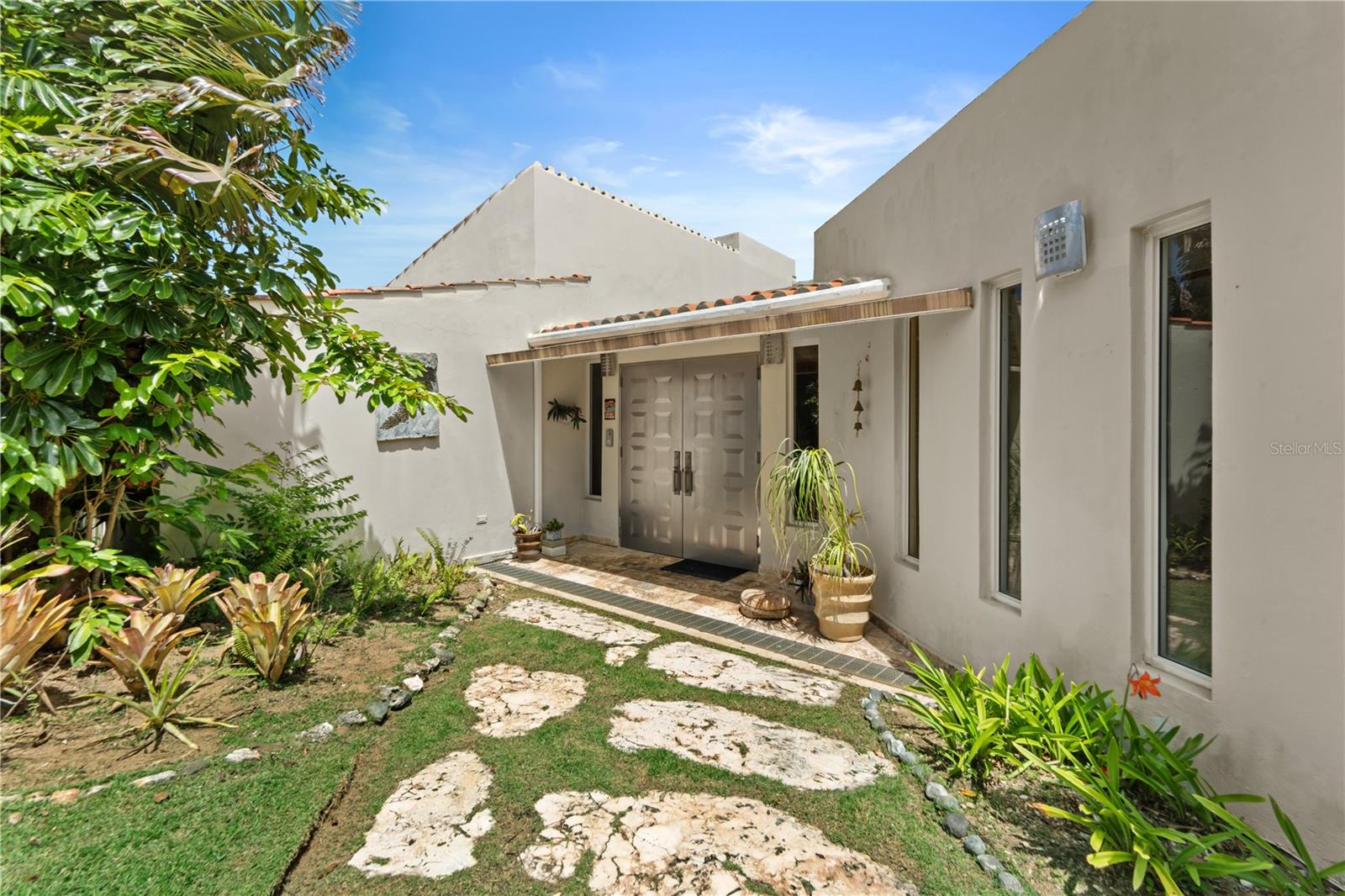 LOT 11 - Residential