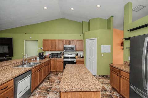 Tiny photo for 8137 SW 138th Street Road, Ocala, FL 34473 (MLS # OM729527)