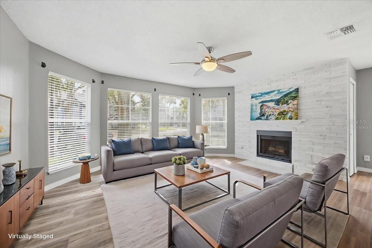 943 BAKEWELL COURT 103