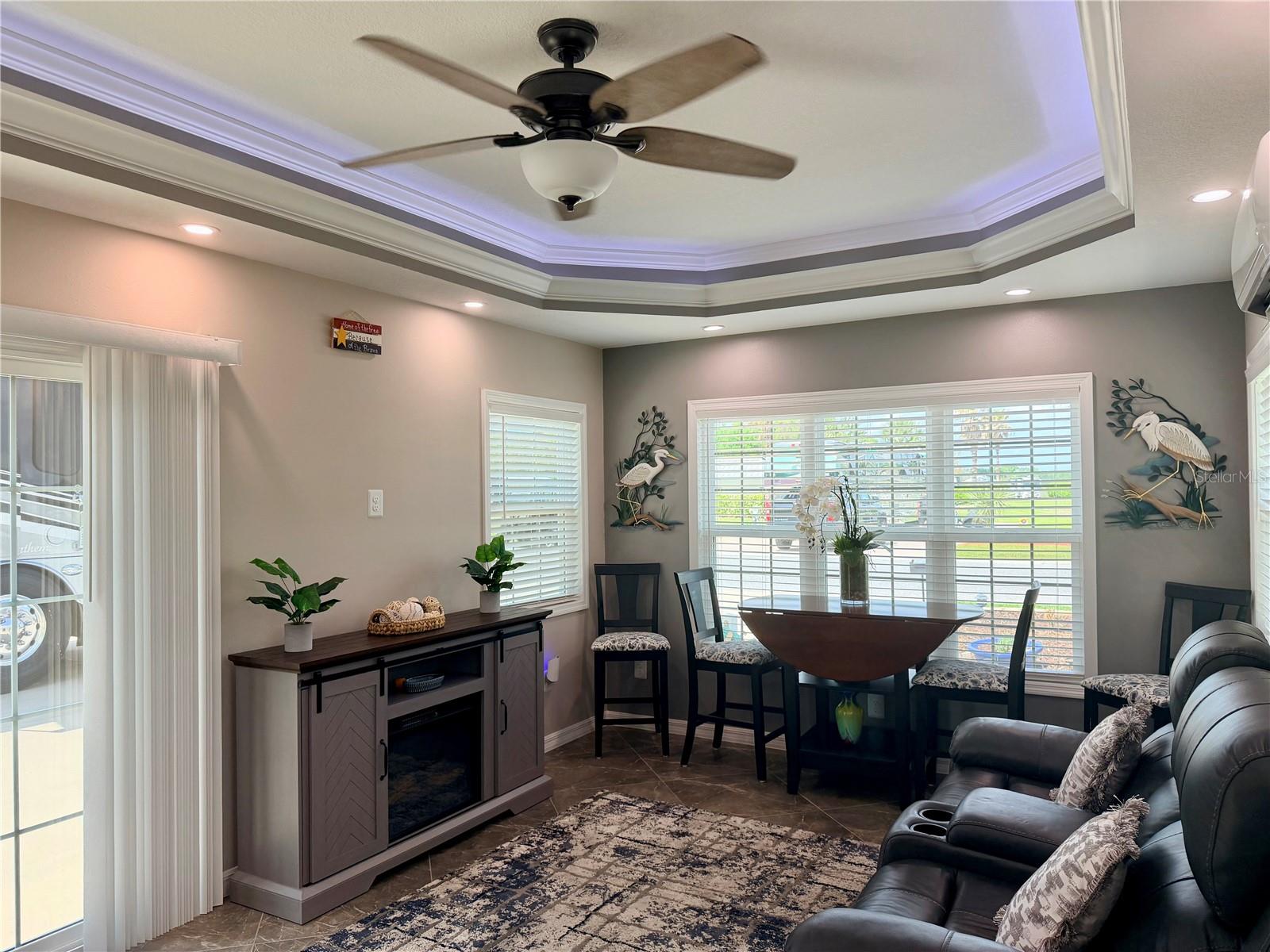 FLORIDA GRANDE MOTOR COACH RESIDENCE - Land