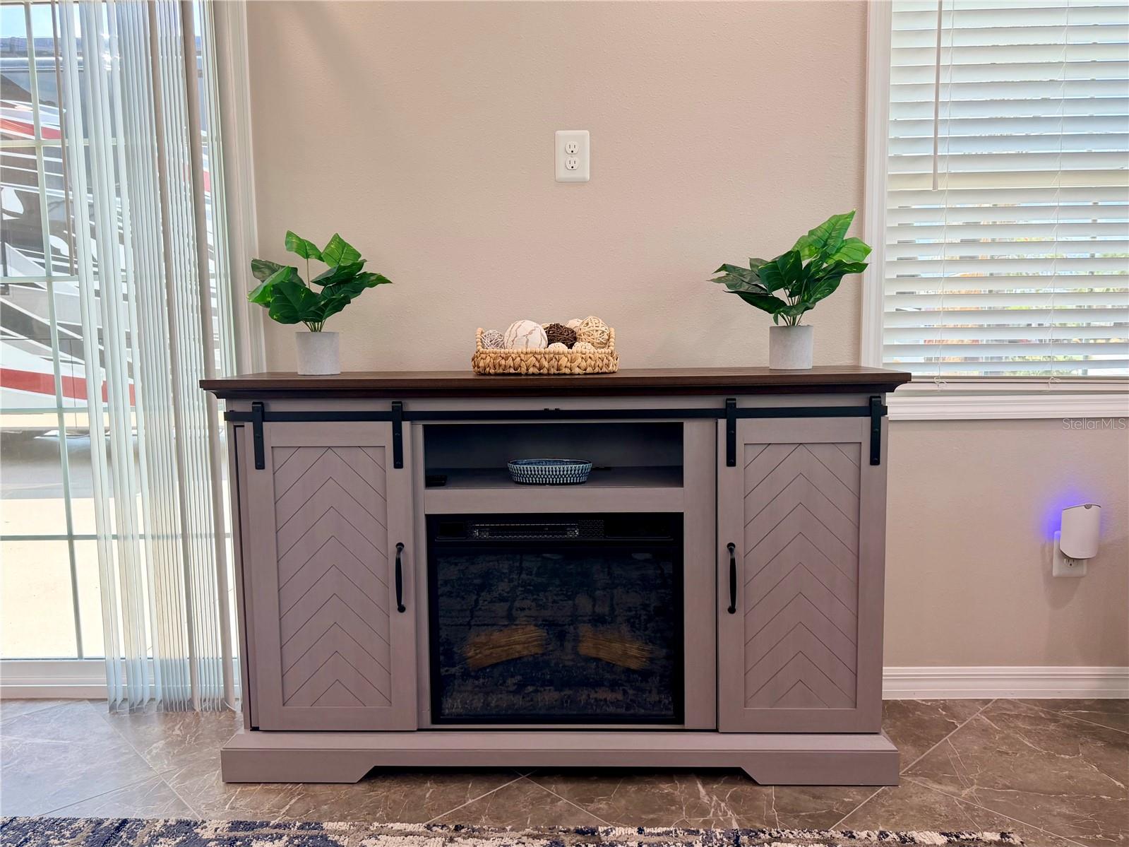 FLORIDA GRANDE MOTOR COACH RESIDENCE - Land