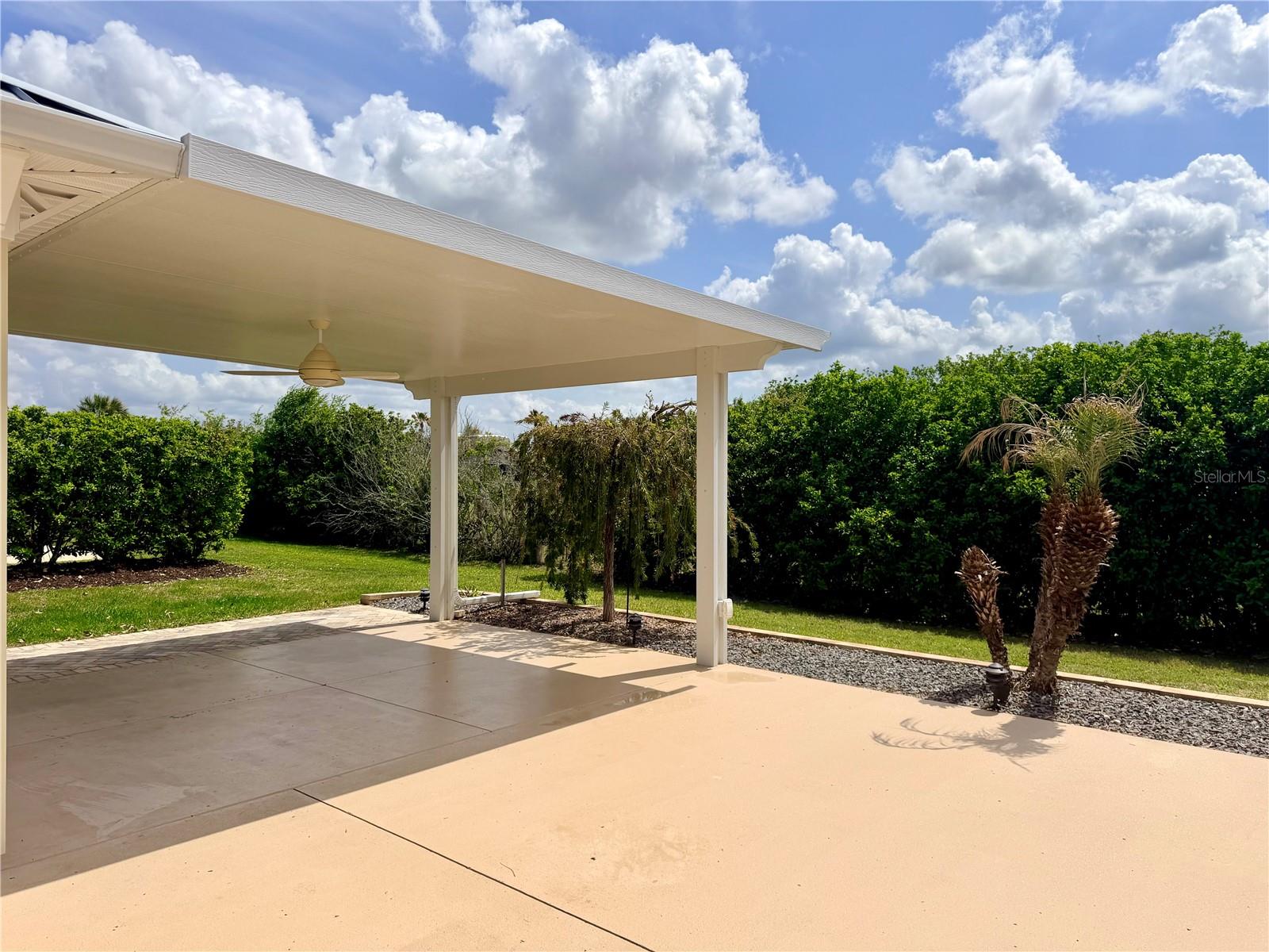 FLORIDA GRANDE MOTOR COACH RESIDENCE - Land