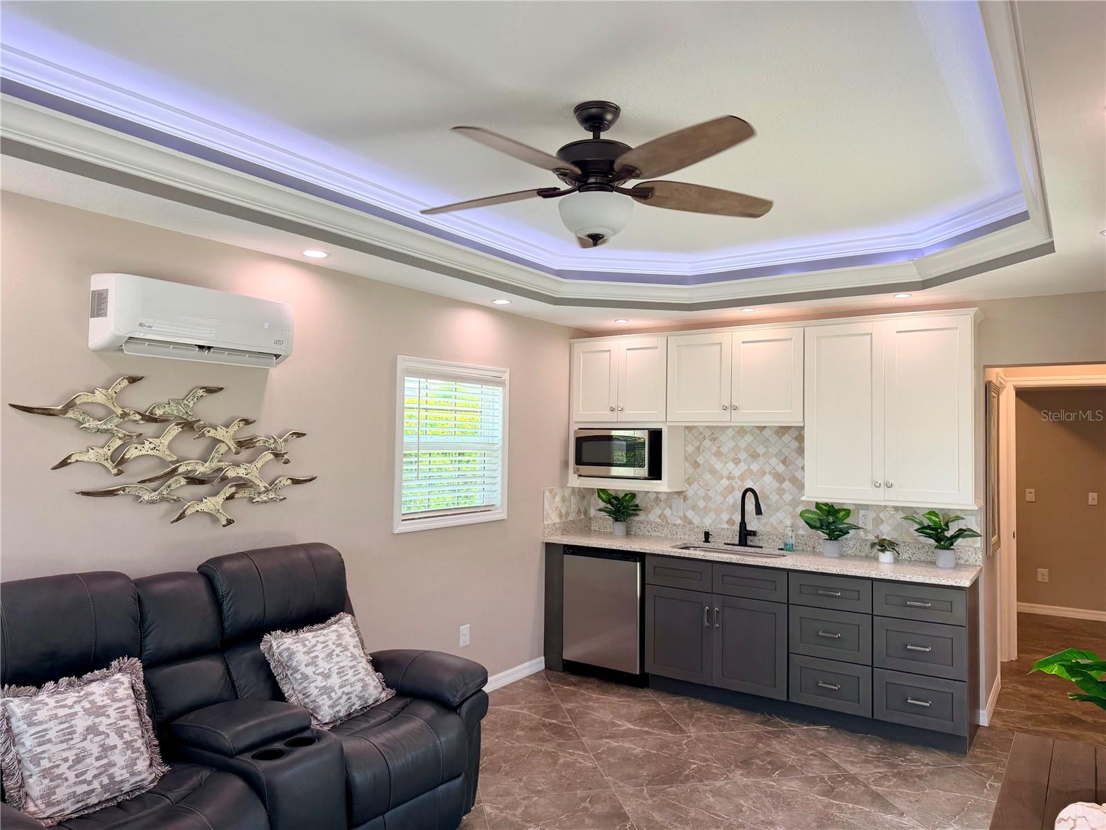 FLORIDA GRANDE MOTOR COACH RESIDENCE - Land