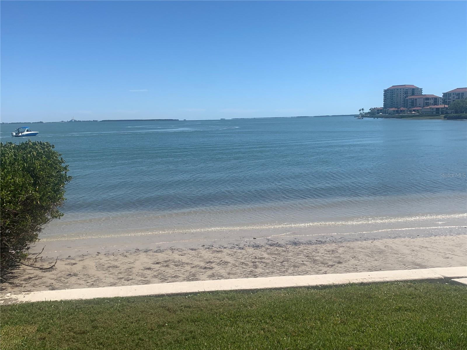 5700 ESCONDIDA BOULEVARD S 506