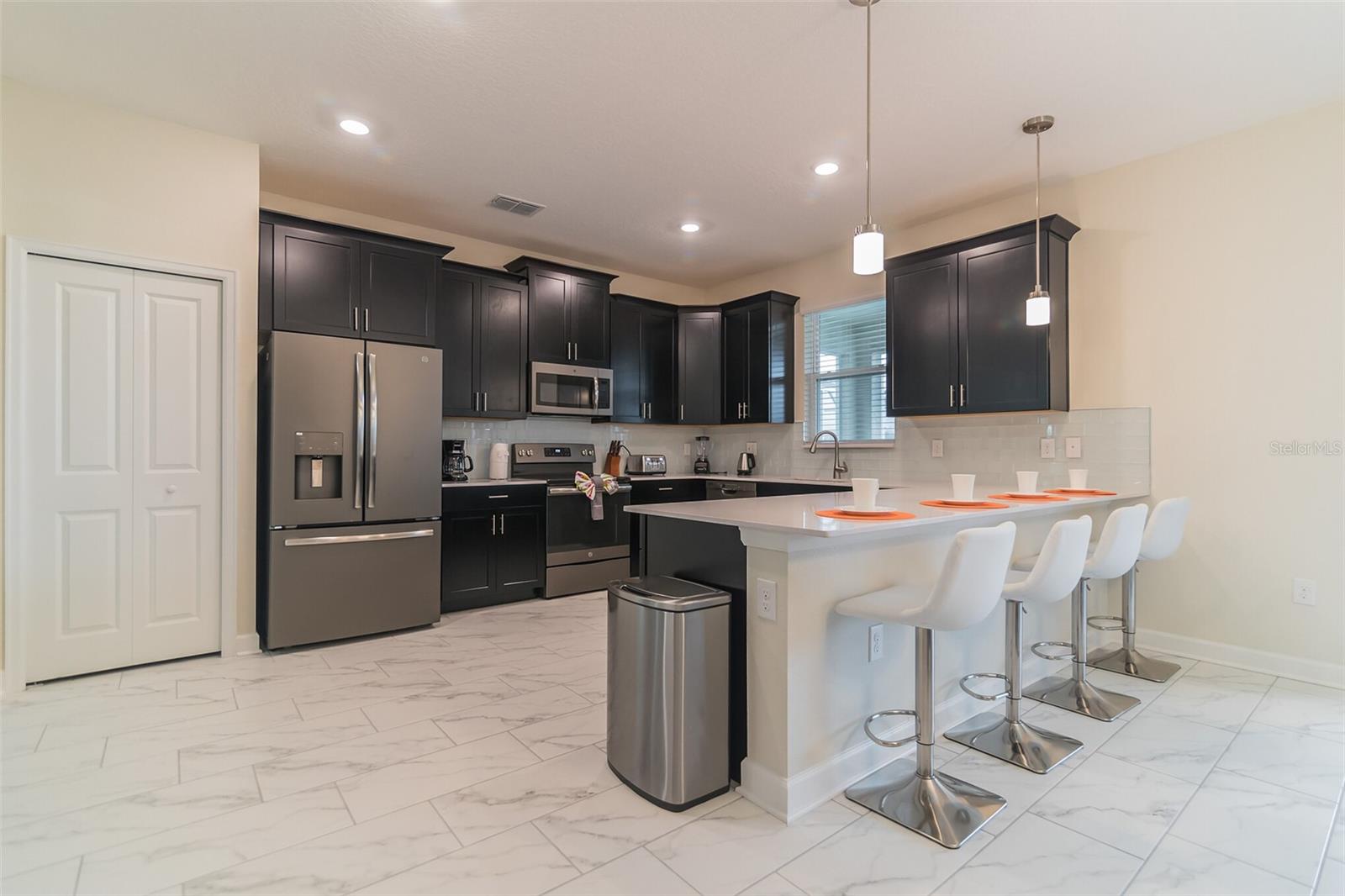 8844 CABOT CLIFFS DRIVE