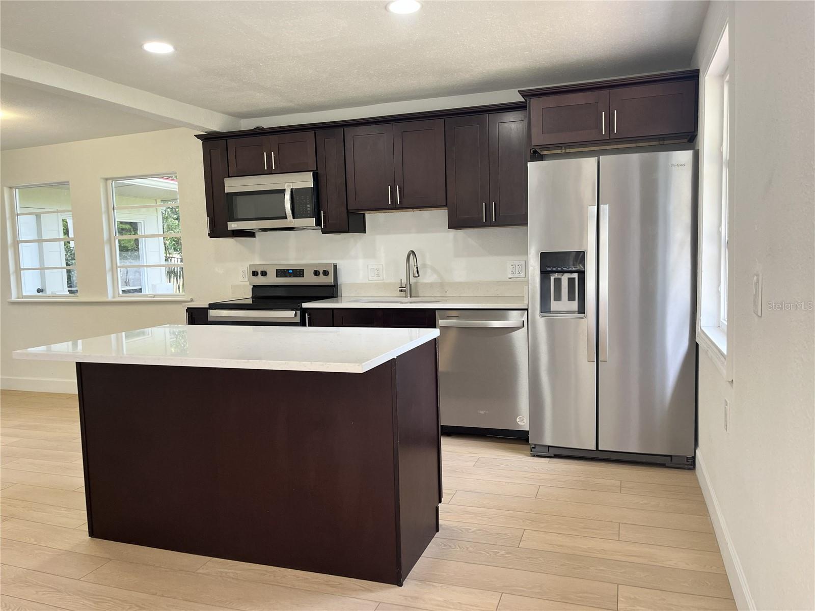 SANTA ROSA SUB - Residential