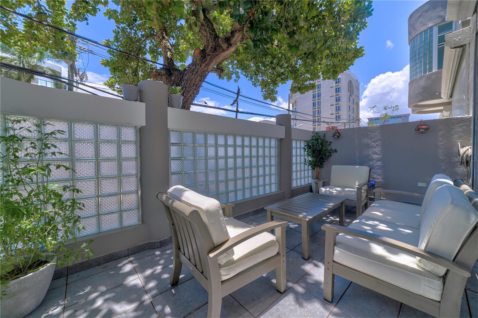 CONDADO - Residential