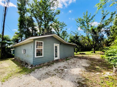 2414 E ORANGE AVENUE EUSTIS FL 32726