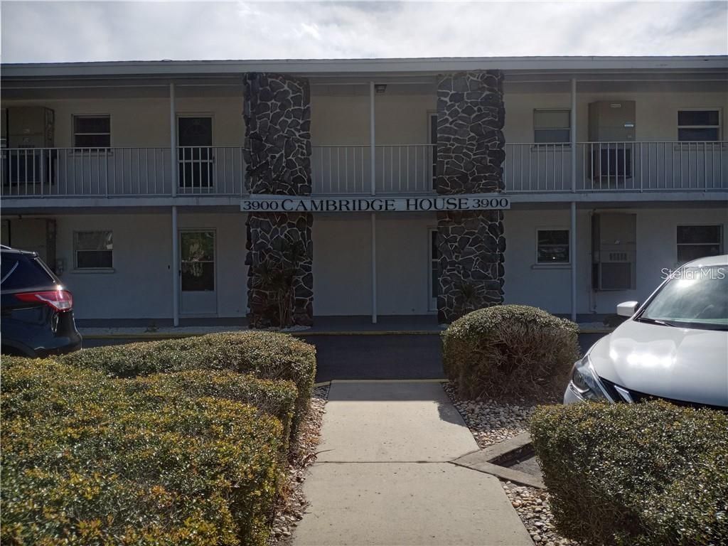 Photo of 3900 Roxane Boulevard #8B, Sarasota, FL 34235 (MLS # A4689994)