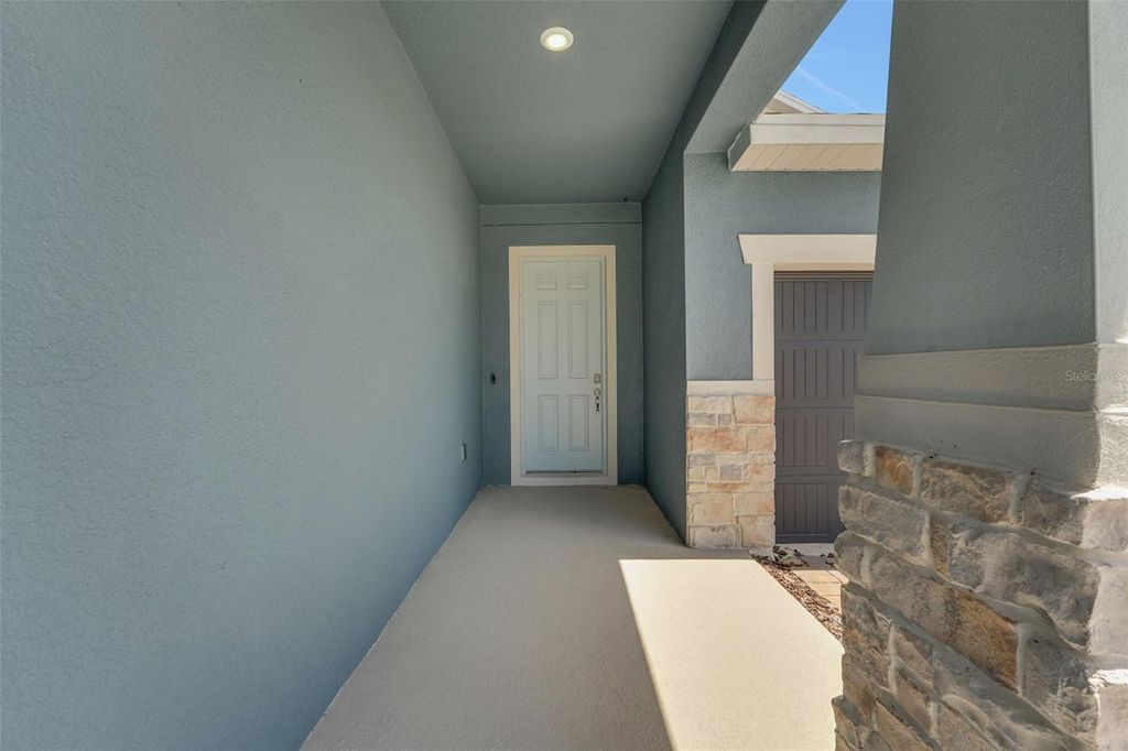 Photo of 17421 Crisp Apple Lane, Land O Lakes, FL 34638 (MLS # G5101115)