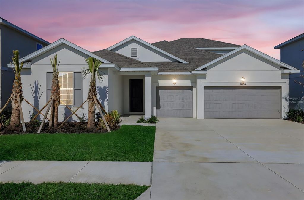 Photo of 17421 Crisp Apple Lane, Land O Lakes, FL 34638 (MLS # G5101115)