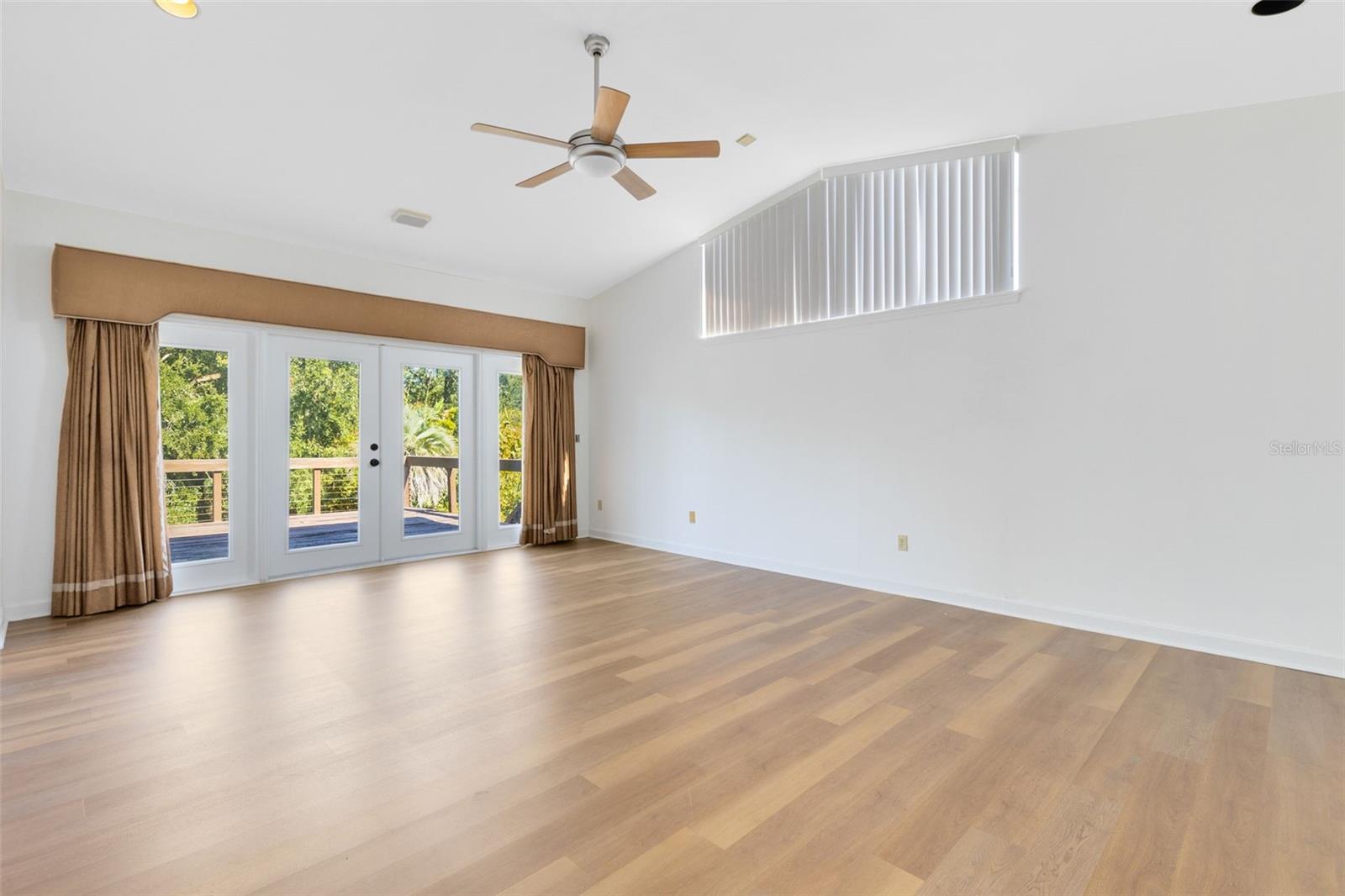 TEMPLE HEIGHTS - Residential