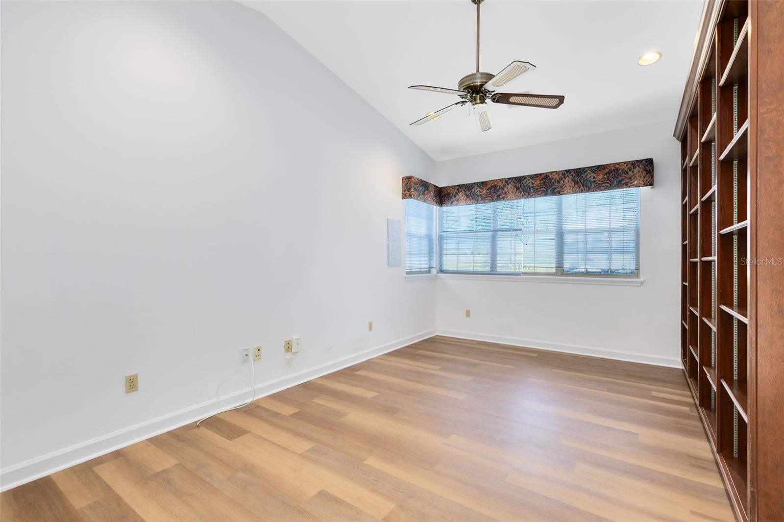 TEMPLE HEIGHTS - Residential