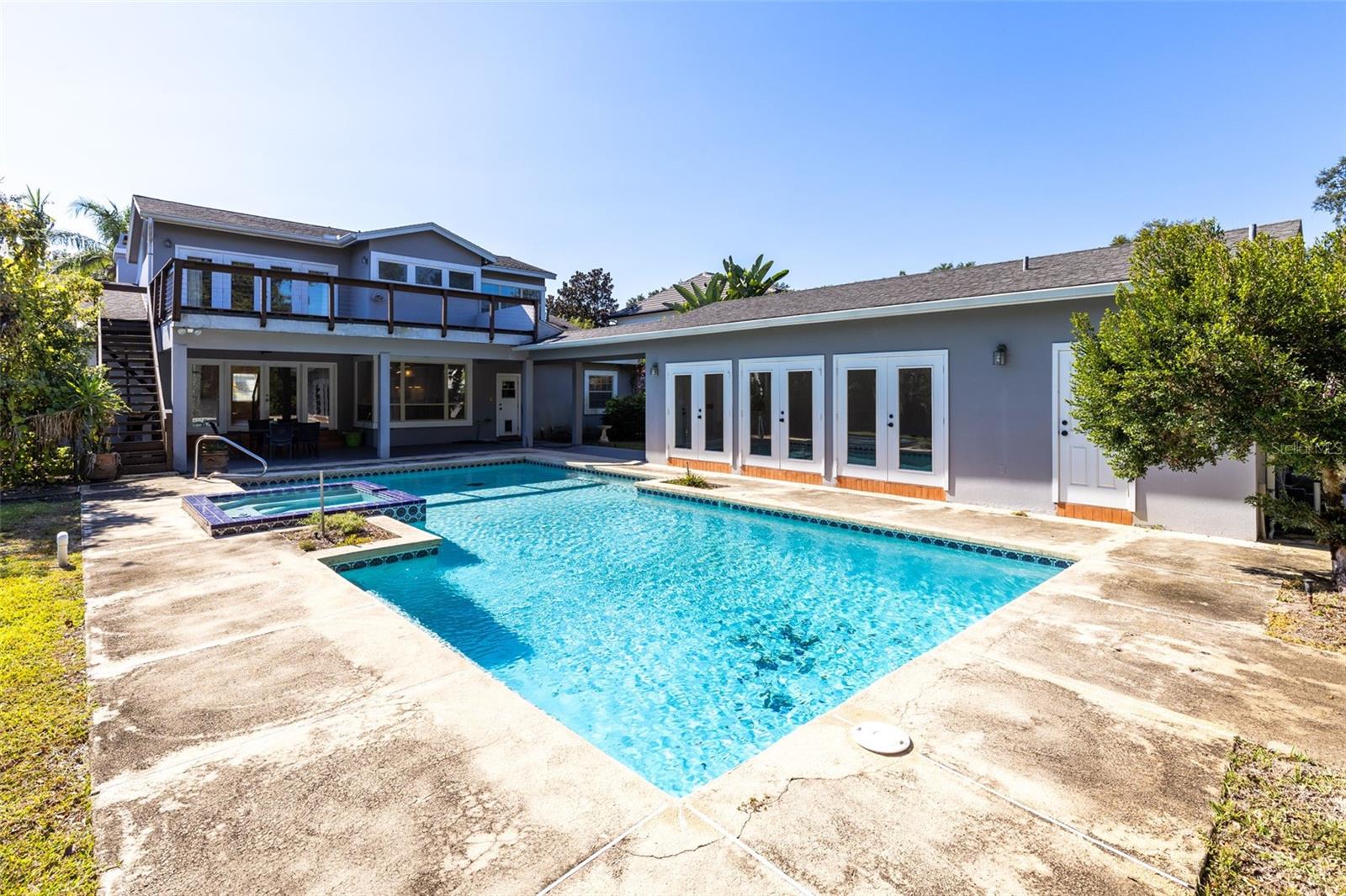 TEMPLE HEIGHTS - Residential