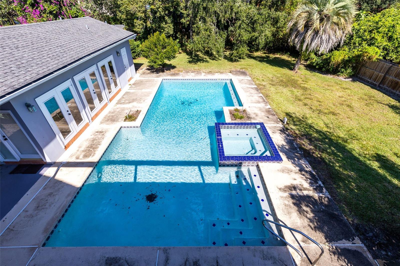 TEMPLE HEIGHTS - Residential